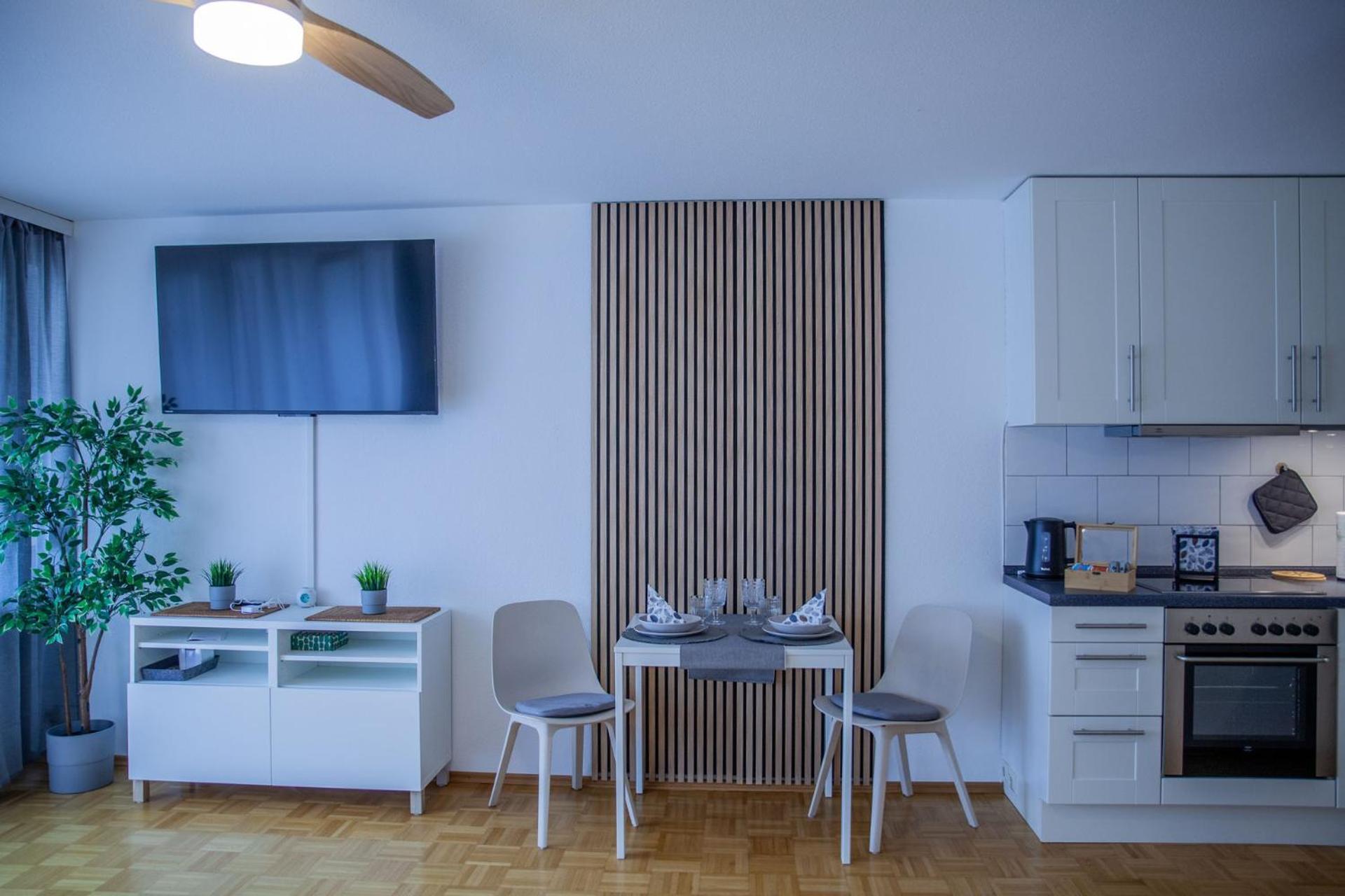 Albview - Zentral - Modern - Naehe Kur- Rehaklinik - Albtherme ヴァルトブロン エクステリア 写真