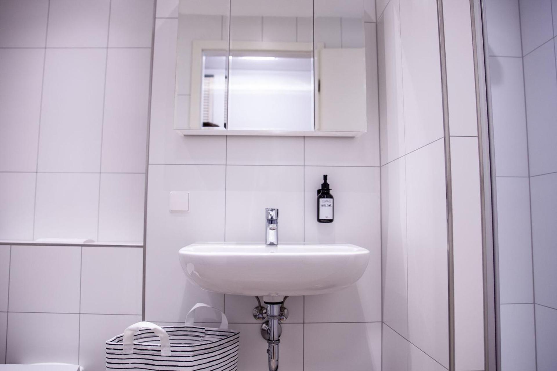 Albview - Zentral - Modern - Naehe Kur- Rehaklinik - Albtherme ヴァルトブロン エクステリア 写真